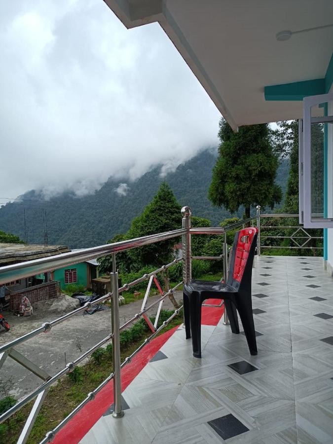 Mairung Gaon Farm Stay Rishop 외부 사진